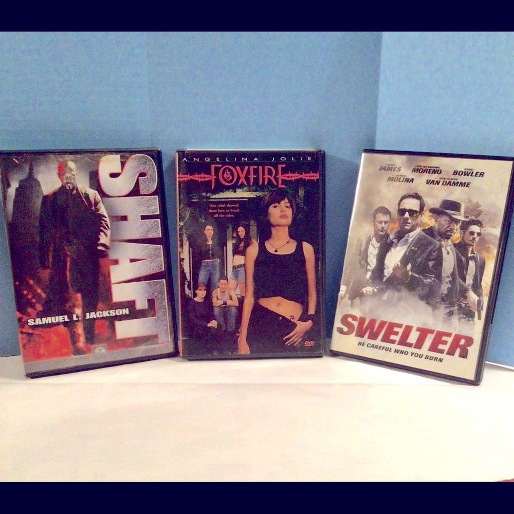 3 DVD: Shaft(R), Foxfire ((R), Swelter(R)